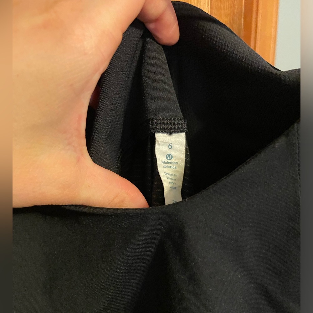 Lululemon hustle & bustle tank black top - Picture 9 of 14